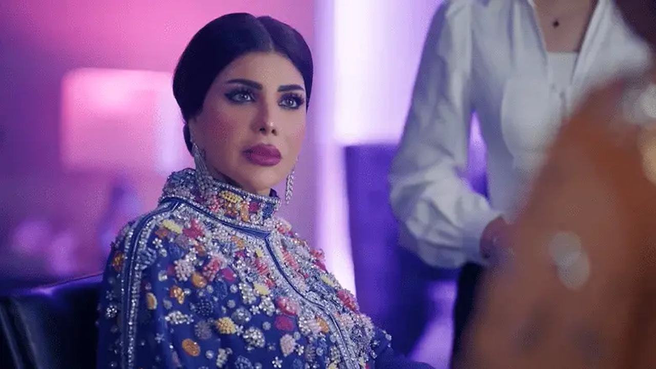 الساعة كم يعرض مسلسل بيت حمولة الحلقة 10 والقنوات الناقله له في رمضان 2025