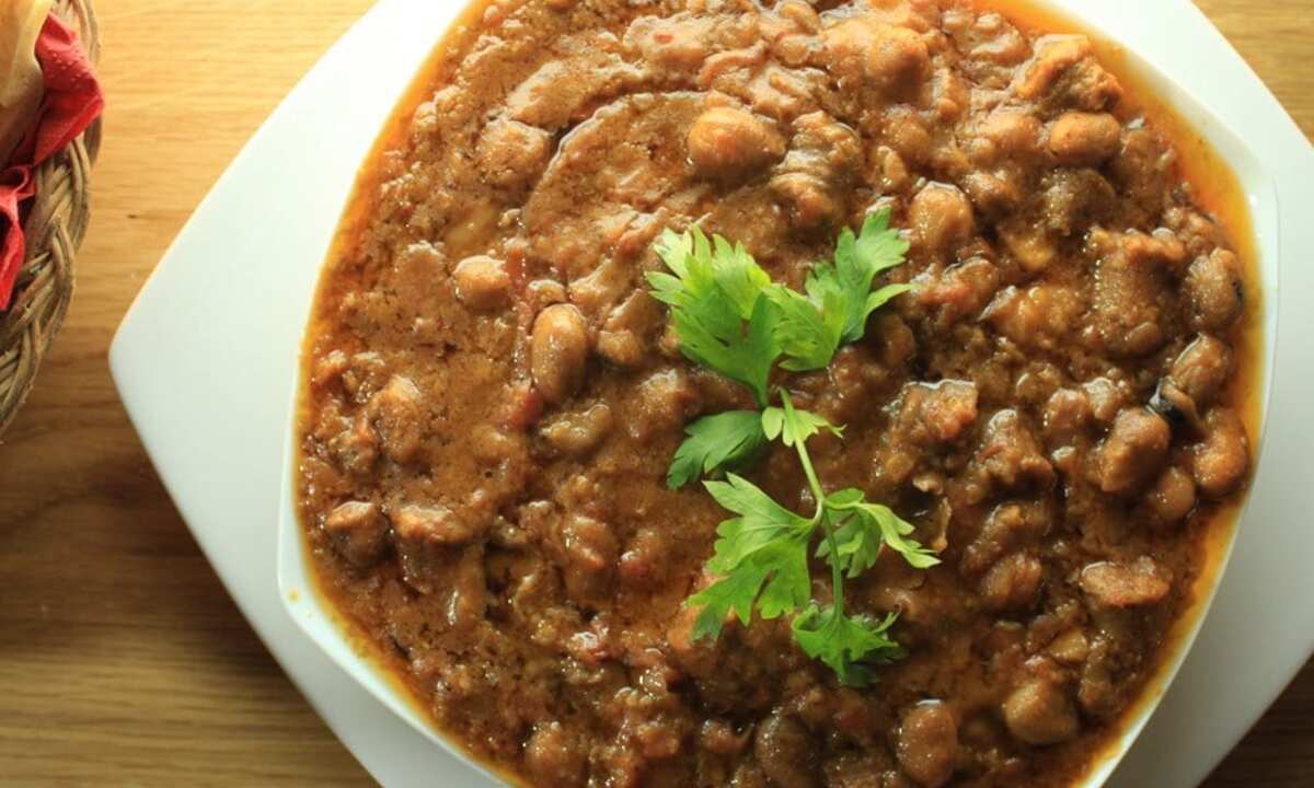 طريقة سهلة وسريعة لتحضير الفول المدمس لوجبتي الفطور والسحور في رمضان