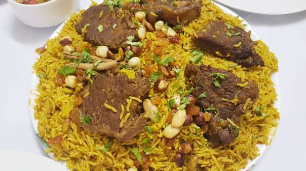 الكبسة السعودي باللحمة .. أسهل طريقة لتحضيرها في البيت زي المطاعم