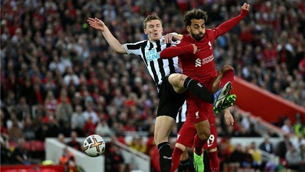 تشكيلة ليفربول أمام نيوكاسل يونايتد اليوم في نهائي كأس الرابطة 2025 والقنوات الناقلة واسم المعلق