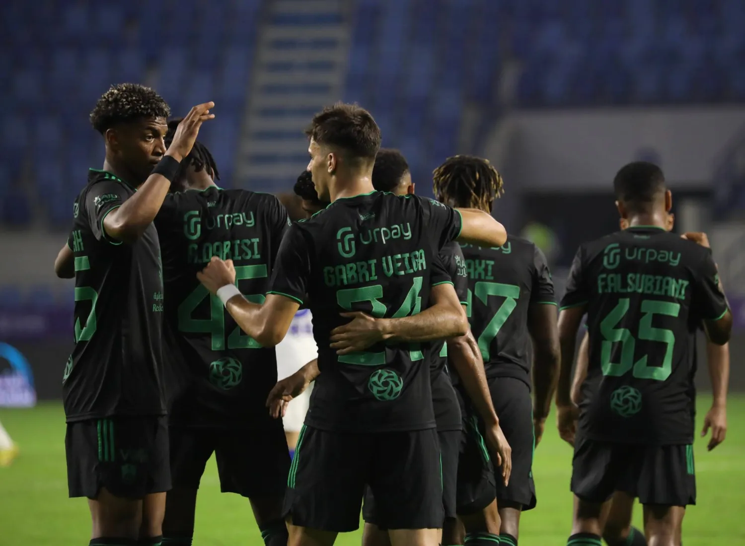 تشكيل الأهلي الرسمي ضد الاخدود في الدوري السعودي 2024-2025