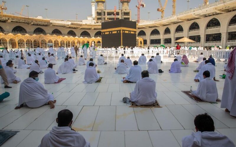 التسجيل الآن.. رابط تسجيل الاعتكاف في المسجد الحرام 1446/2025 من خلال الموقع الرسمي alharamain.gov.sa