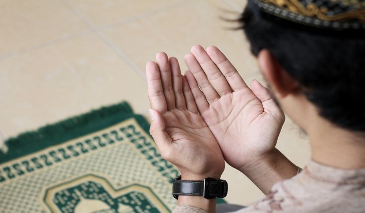 دعاء العشر الأوسط من شهر رمضان المبارك 2025 في ضوء من القرآن والسنة
