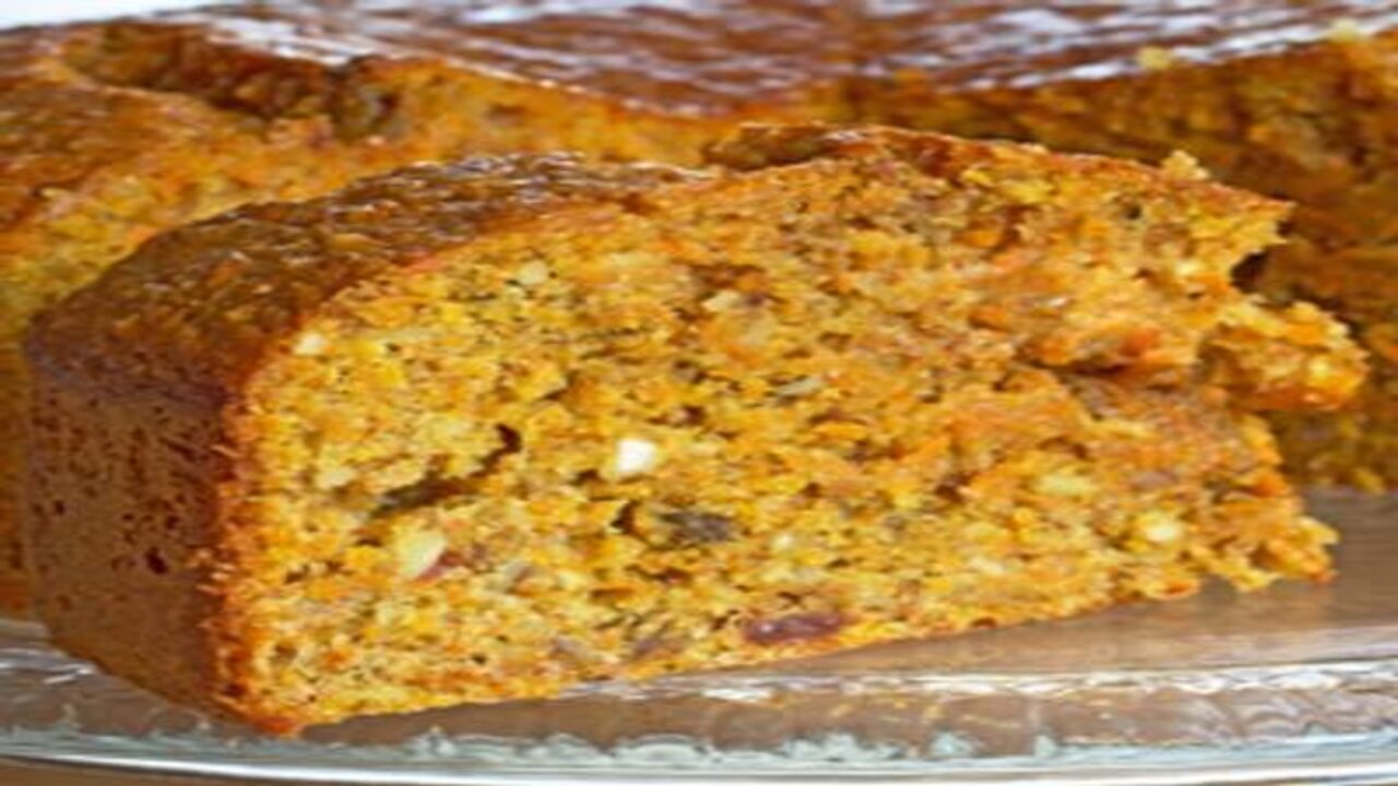 بطعم خطير لا يقاوم.. طريقة عمل كيكة الجزر بالقرفة والسكر 