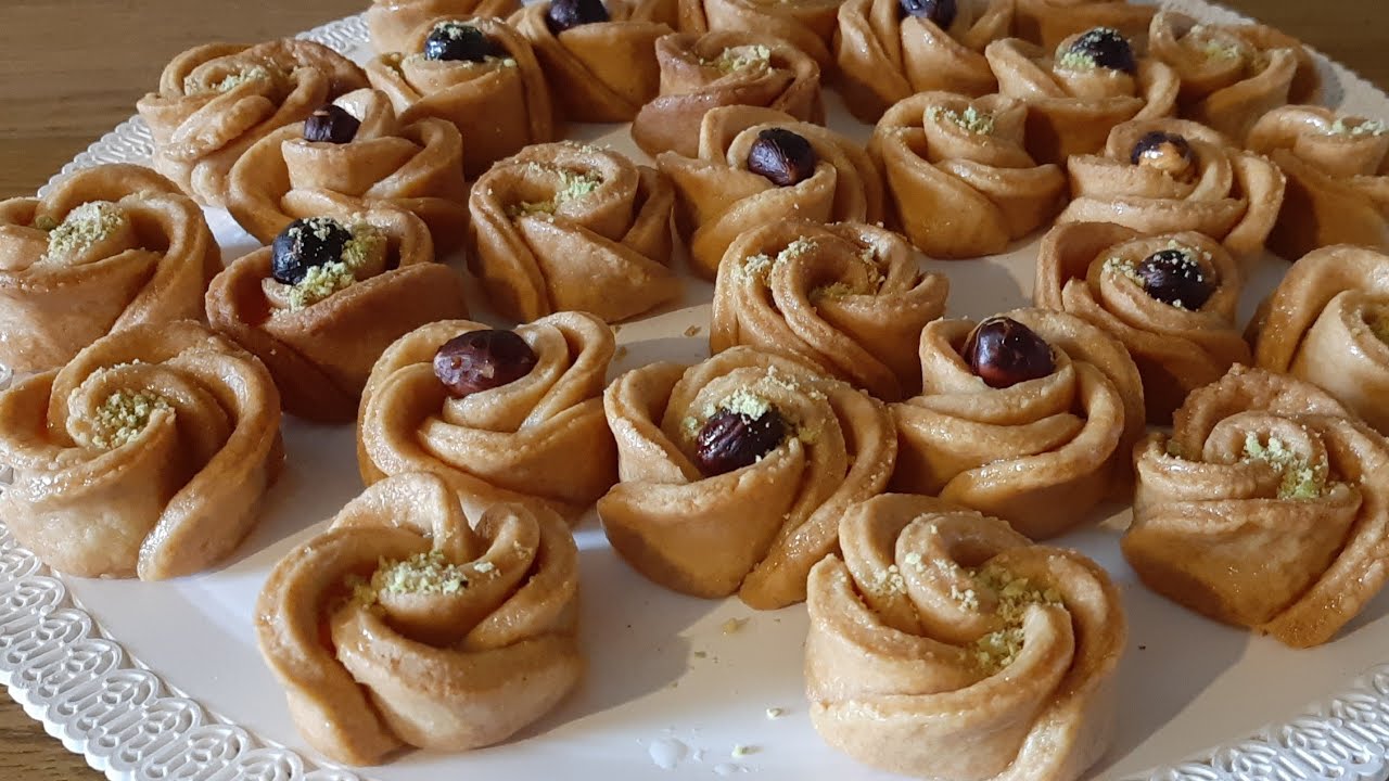 من المطبخ التركي .. طريقة عمل حلوى الوردة اللذيذة بمكوناتها متوفرة في كل بيت