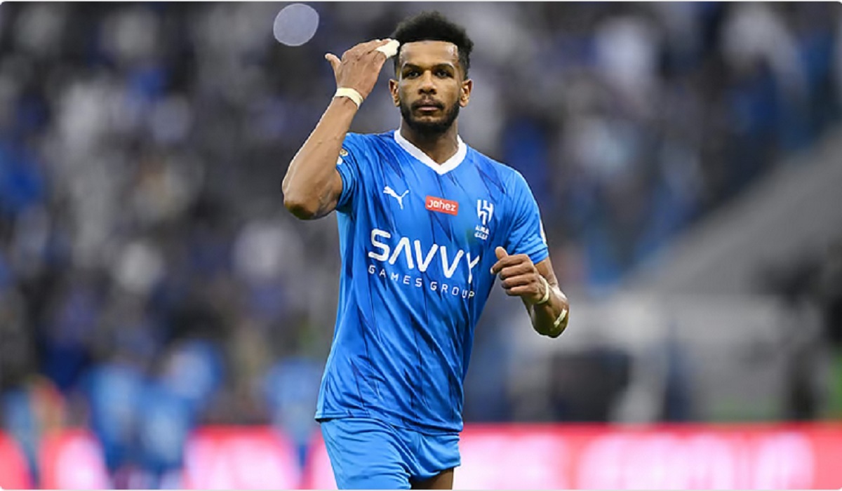 الهلال السعودي يتلقى صدمة قوية بشأن إصابة “البليهي” مدافع الفريق ومده الغياب