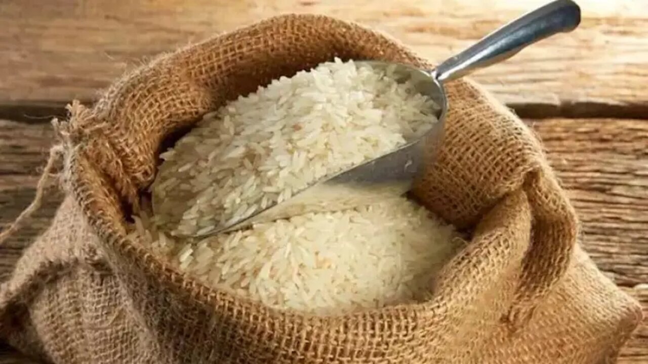 “كم سعر طن الأرز الشعير؟”.. سعر طن الأرز الشعير اليوم الأربعاء 5 مارس 2025 يصل لــ 17700 جنيه وأسعار الحبوب والبقوليات اليوم