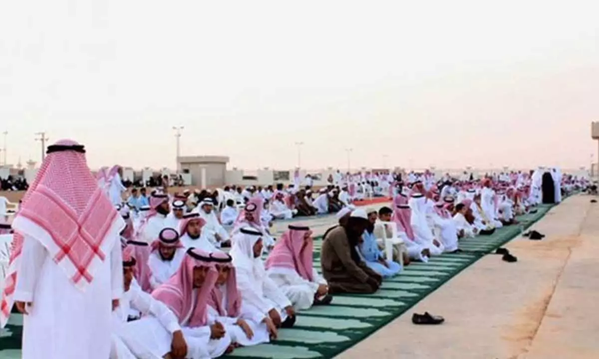 تصل لـ 17 يومًا.. إجازة عيد الفطر 1446 للطلاب في السعودية وفق التقويم الدراسي