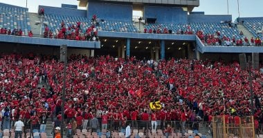 جماهير الأهلي تتوافد على ستاد القاهرة استعدادًا لمواجهة فاركو الحاسمة في الدوري