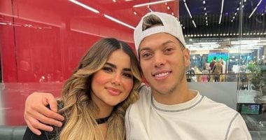 زوجات اللاعبين يدعمن الأهلي في سهرة التتويج بالدوري وأبرزهن زوجة إمام عاشور