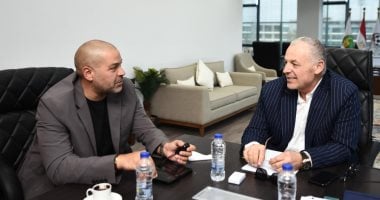 أبو ريدة يلتقي مع دياب في اتحاد الكرة للتنسيق حول المرحلة المقبلة.. صور