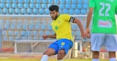 محمد حسن يوافق على تمديد عقده مع الإسماعيلي لموسمين إضافيين