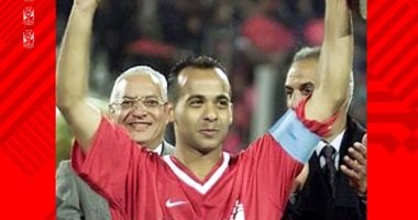 الأهلي يحقق فوزاً على الإسماعيلي ويتوج بلقب الدوري بعد غياب أربع سنوات