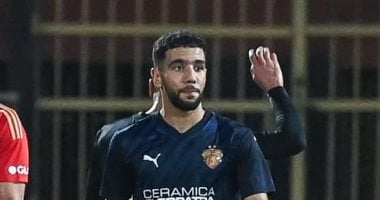 الأهلي يستعد للحصول على 20% من صفقة انتقال قندوسي إلى لوجانو السويسري