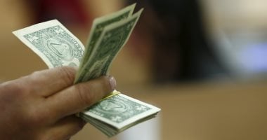 استمرار استقرار أسعار الدولار والعملات اليوم السبت 5-7-2025 نتيجة العطلة الأسبوعية