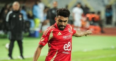 الأهلي يكمل التحضيرات النهائية لصفقة انتقال خالد عبد الفتاح إلى نادي زد