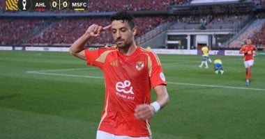 الأهلي يرفض عرضاً قطرياً لضم طاهر محمد طاهر خلال فترة الانتقالات الصيفية