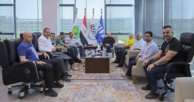 أبوريدة يستعرض برنامج المنتخب الوطني لكأس العرب مع الجهاز الفني