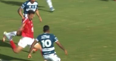 باتشوكا يتفوق على الأهلي بهدف نظيف في الشوط الأول قبيل انطلاق كأس العالم