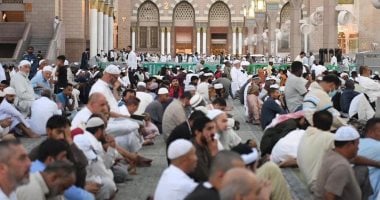 ضوابط جديدة للعمرة حول الإقامة في مكة والمدينة والسفر البري اكتشف التفاصيل