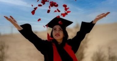 إتيكيت التهنئة بنتيجة الشهادة الإعدادية وكيف تساند من لا يزالون في الامتحانات