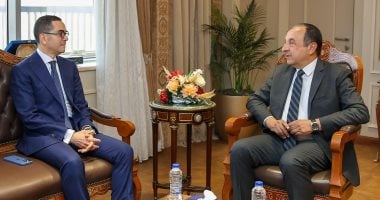 وزيرا قطاع الأعمال والاستثمار والتجارة الخارجية يناقشان سبل تعزيز التعاون في ترويج الفرص الاستثمارية