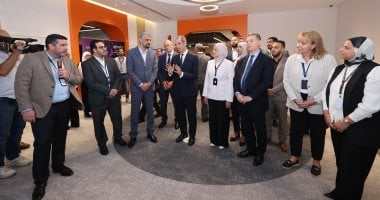 وزير الاتصالات يزور VXI الأمريكية.. يهدف لإنشاء 4 آلاف فرصة عمل إضافية