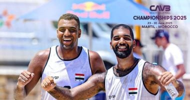 مشاركة منتخب الطائرة الشاطئية في انتصاره على النيجر خلال بطولة أفريقيا