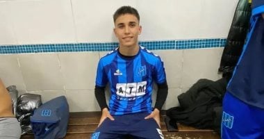 توفي اللاعب الشاب الأرجنتيني كاميلو نوين خلال عملية جراحية في الركبة