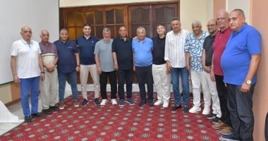 رئيس مصر يلتقي بالمدير الفني لقطاع الناشئين ويشهد جزءًا من الاختبارات