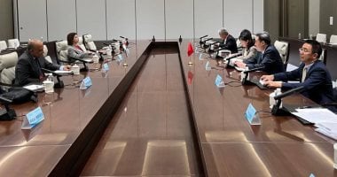 وزير الكهرباء يشجع الشركات الصينية على الاستثمار في تكنولوجيا تخزين الطاقة