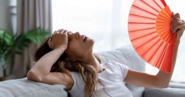 6 خطوات سهلة للتخلص من شعور الحر.. لتبقى منتعشًا طوال اليوم