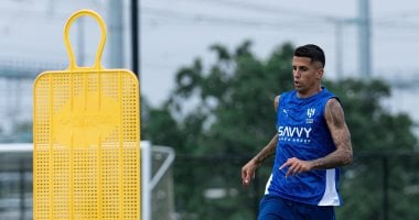 برشلونة يشكّل تهديدًا لاستمرار كانسيلو مع الهلال السعودي