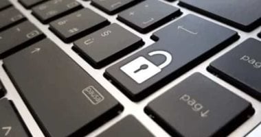 جوجل تحذر مستخدميها بضرورة استخدام مفاتيح مرور قوية لمواجهة هجمات التصيد الاحتيالي
