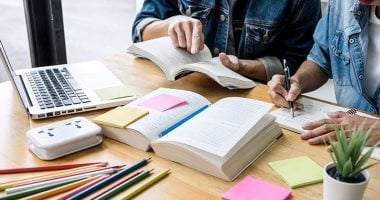 هدايا مميزة يمكنك منحها لأطفالك في فترة الامتحانات لتخفيف التوتر والقلق