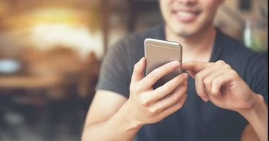 تراجع مبيعات الهواتف المحمولة الأجنبية في الصين