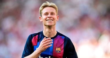 برشلونة يسعى لإقناع دي يونج بتجديد عقده حتى عام 2029