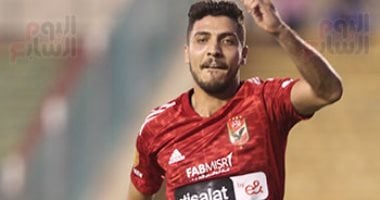أحمد شوبير يؤكد أن محمد شريف من عشاق الأهلي