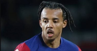 برشلونة يتوصل لاتفاق لتجديد عقد كوندي حتى عام 2030