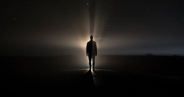 5 أشياء قد تغيب عن حياتنا قريبًا.. مثل الهدوء الطبيعي والسماء الصافية.