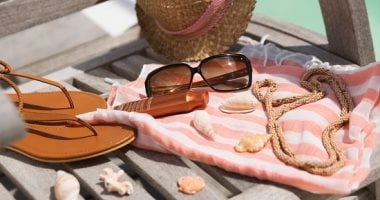10 إكسسوارات سفر أساسية لا يمكن الاستغناء عنها في أي رحلة.. كوني دائمًا مستعدة
