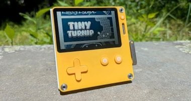 مراجعة Playdate الموسم 2 مع مغامرات Tiny Turnip والكلب “المميز”