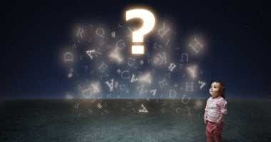 تفسير حلم العثور على طفل ضائع.. هل هو رسالة غير مرئية أم حاجة ملحة للاهتمام؟