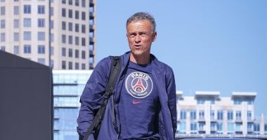 تيكى تاكا وضغط متواصل.. كيف بنى إنريكى فريق الأحلام في باريس بعد مغادرة مبابي؟
