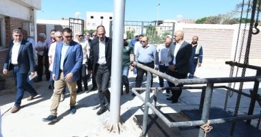 وزير الإسكان يزور الطرق ومحطة رفع الصرف ومشروع إنشاء مدرسة في النوبارية الجديدة