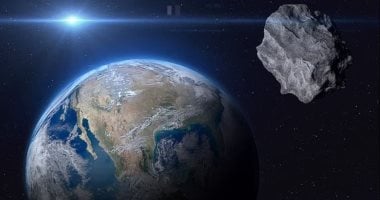 اكتشاف جديد يكشف عن وجود أقمار متعددة تدور حول كوكب الأرض
