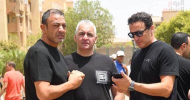 نجوم الرياضة يتوافدون لتقديم واجب العزاء في جنازة شقيق أبو حسين