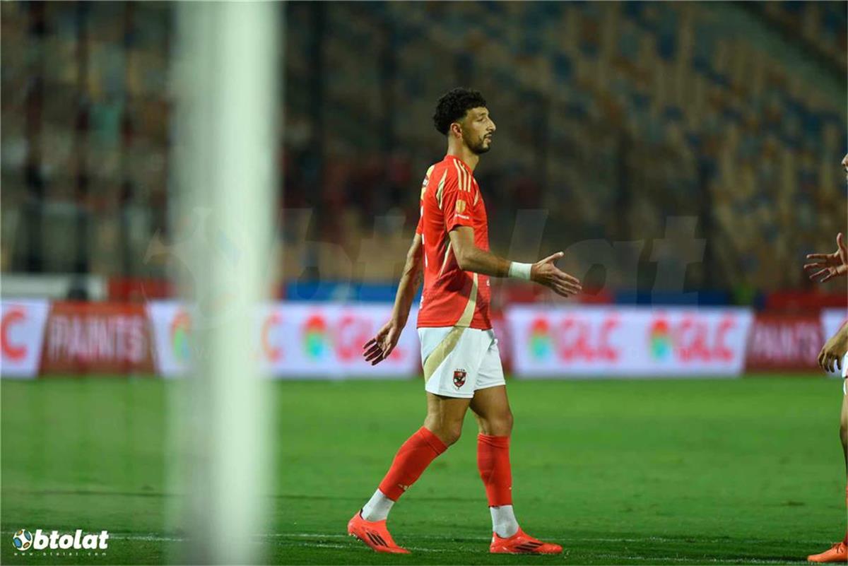الأهلي أمام تحدي استقطاب مهاجم جديد بعد رحيل وسام أبو علي