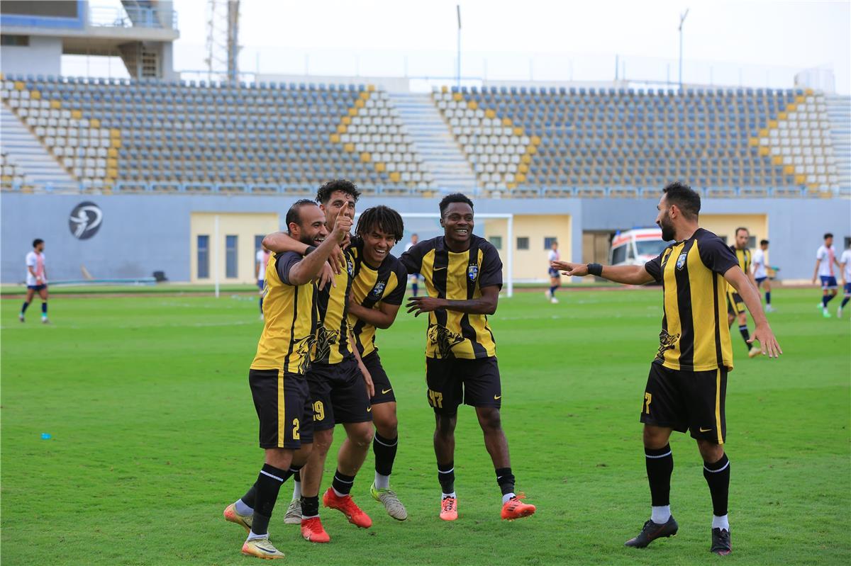 المقاولون العرب يكشف عن توقيع لاعب الزمالك السابق في صفوفه