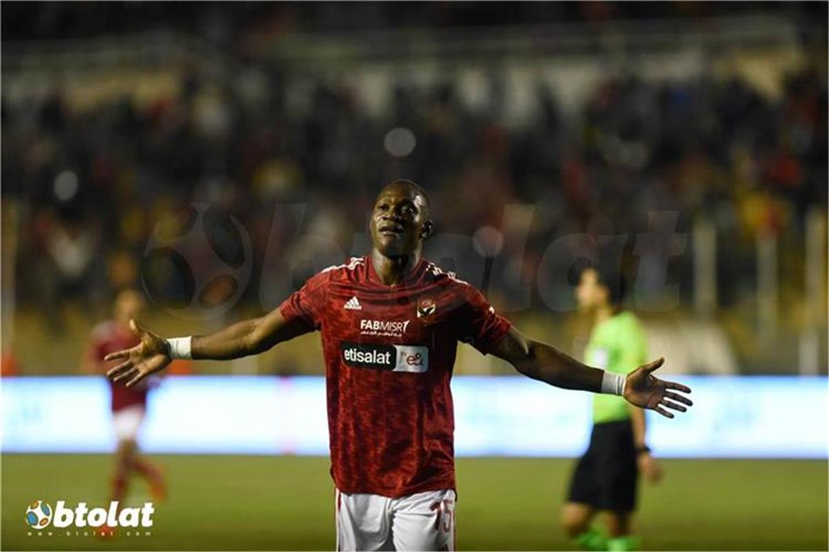 شوبير يكشف كواليس مفاوضات الأهلي مع أليو ديانج وعرض بيراميدز للاعب